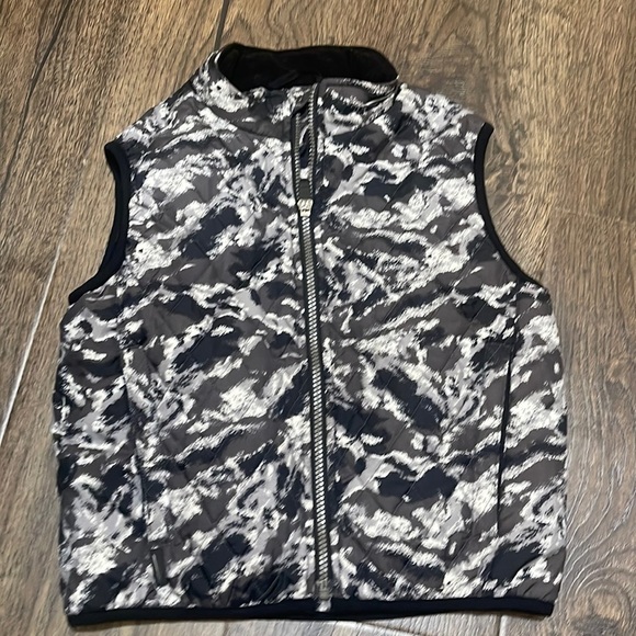 Obermeyer Junior Youth Quilted Vest Sleeveless Full Zip XS - Picture 1 of 6
